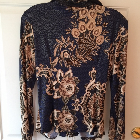 Joseph Ribkoff gold zipped up front top size 8 Blue and Gold. - Picture 2 of 6